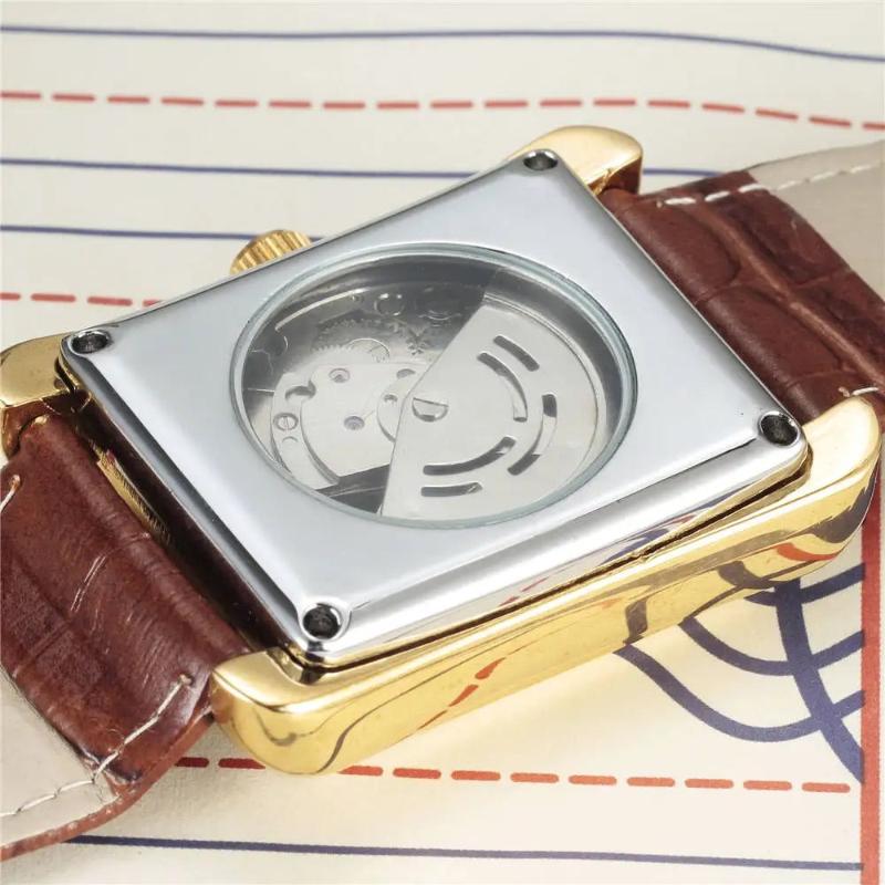 Divino Leather Watch