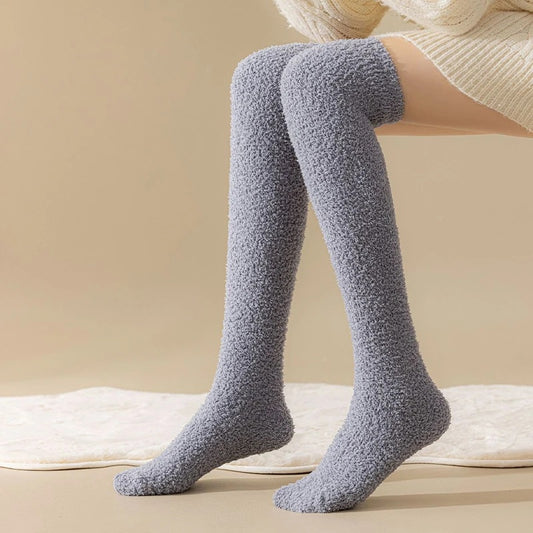 Veluta Knee-High Socks