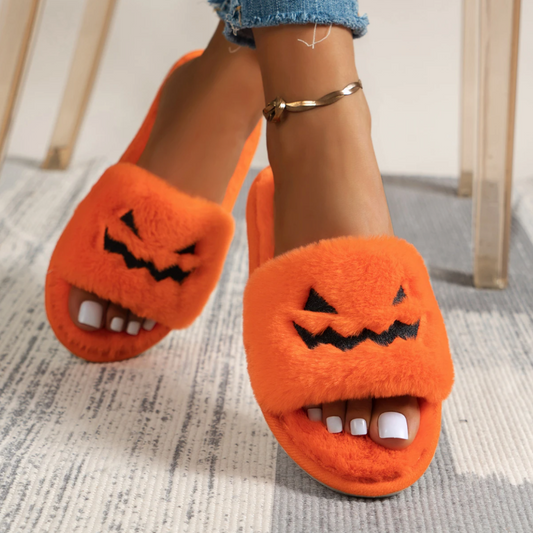 Suca Plush Slippers