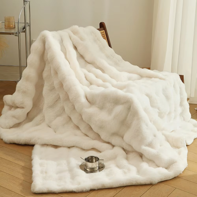 Manti Oversized Blanket