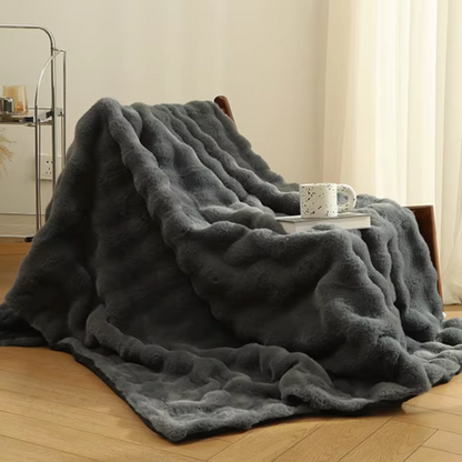 Manti Oversized Blanket