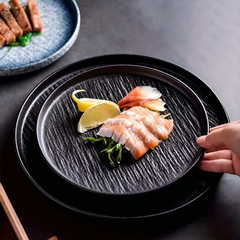 Textured Stoneware Plate Set